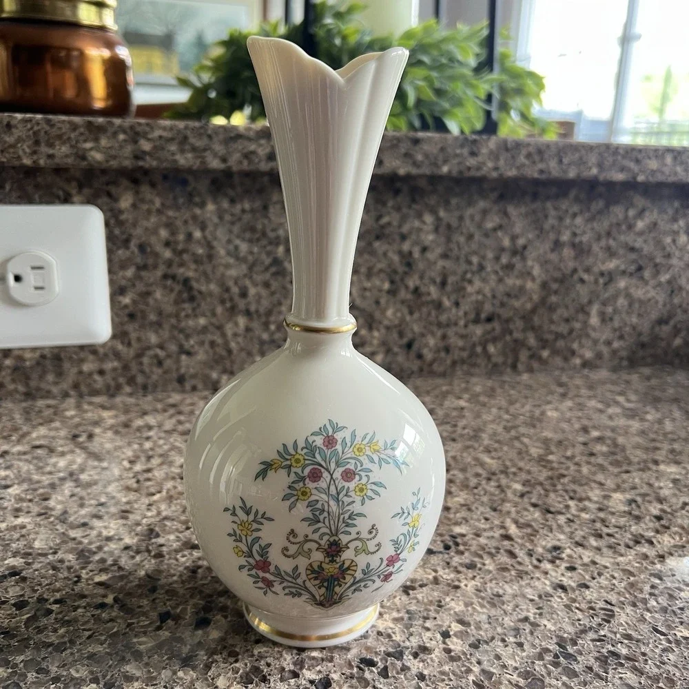 Lenox Bulbous Vintage Blue Tree Bud Vase~Pink & Yellow Flowers~24K Gold Trim